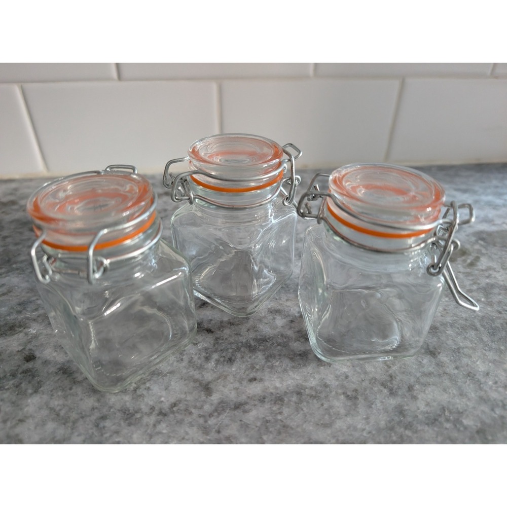 Lot Of 3, 3.4 oz Spice Jars with Lids And Rubber‎ Closure
